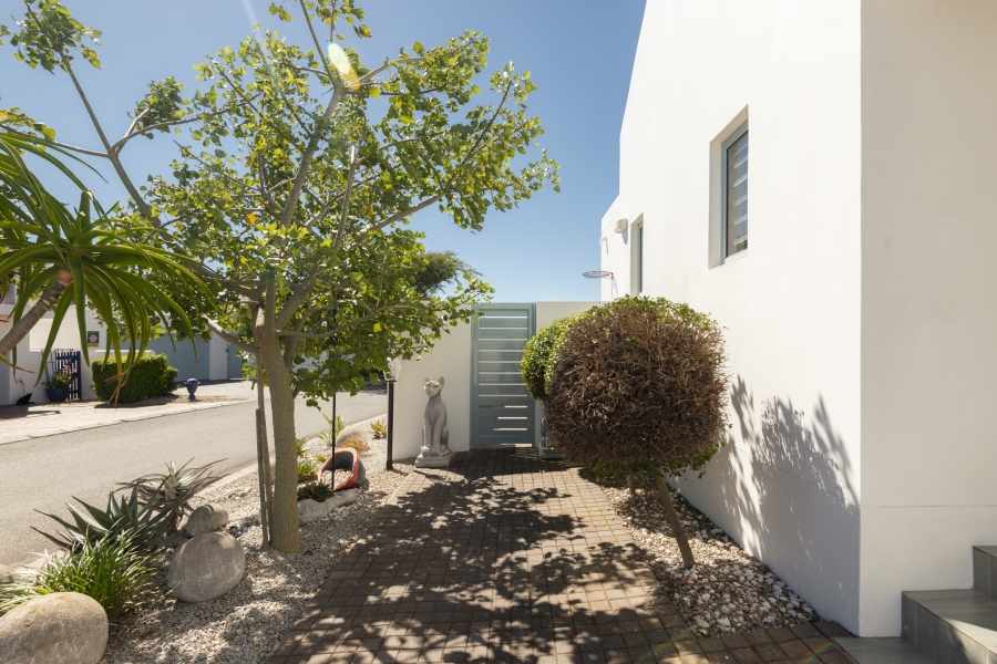 3 Bedroom Property for Sale in Blue Lagoon Western Cape